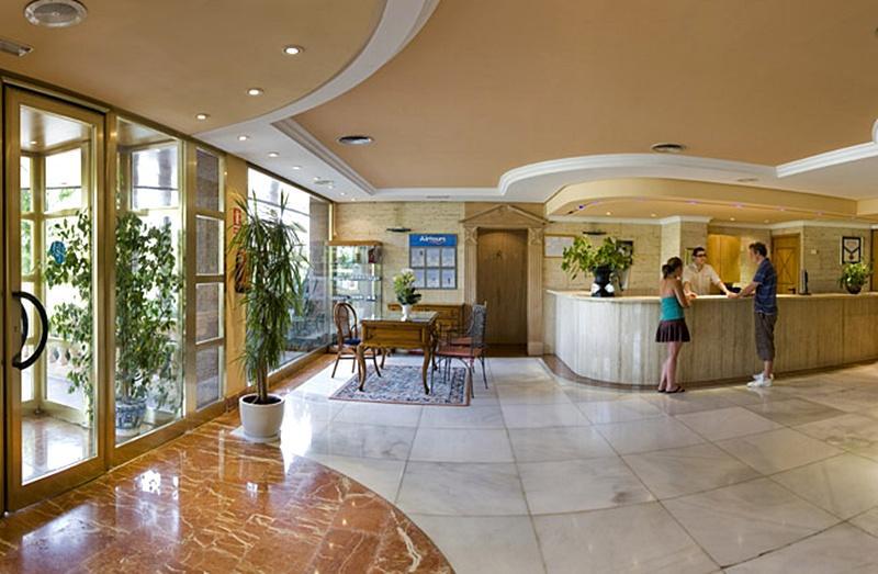 Globales Palmanova Palace (Adults Only) Esterno foto